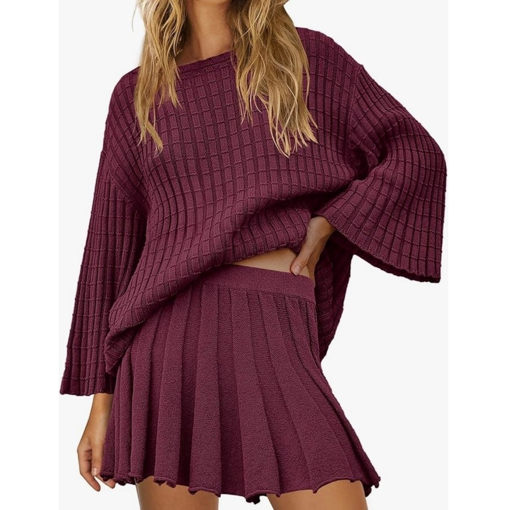 SENSERISE Burgundy Knit Two Piece Set Textured Sweater and Pleated Mini Skirt S